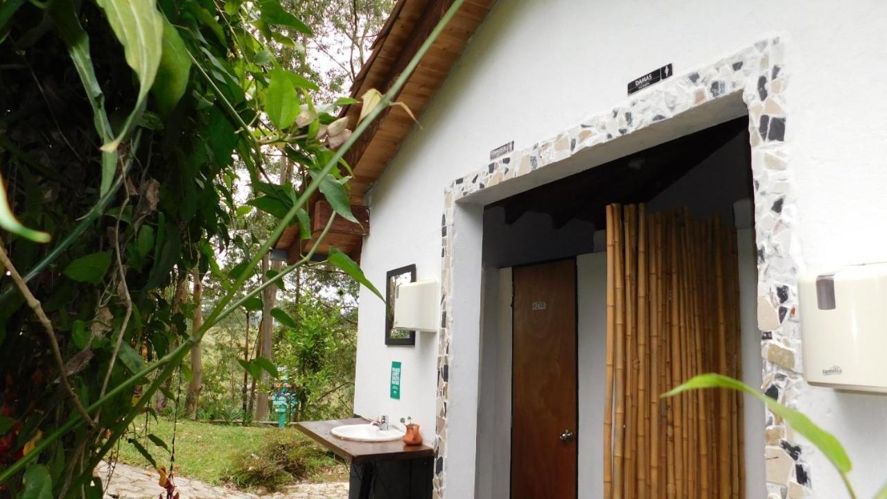 Bacoa Hostel Guatapé Eksteriør billede