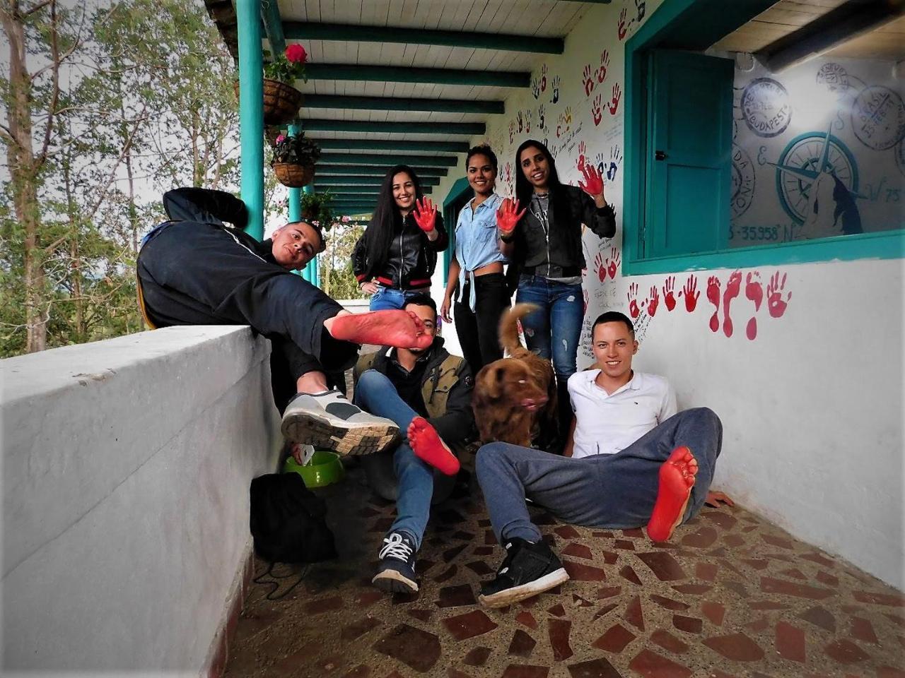 Bacoa Hostel Guatapé Eksteriør billede